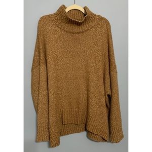 H&M Mustard + White Turtleneck Sweater XL